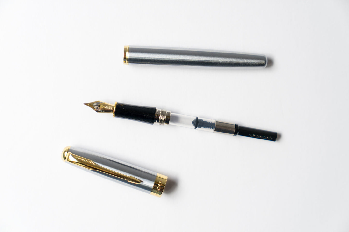 Elegant Stainless Steel Fountain Pen - Refillable Calligraphy Pen with Vintage Design