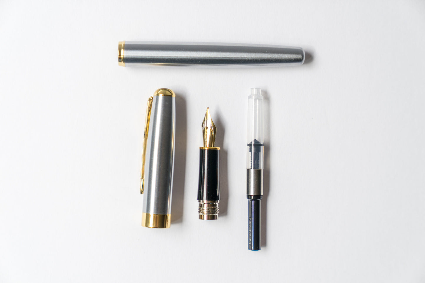 Elegant Stainless Steel Fountain Pen - Refillable Calligraphy Pen with Vintage Design