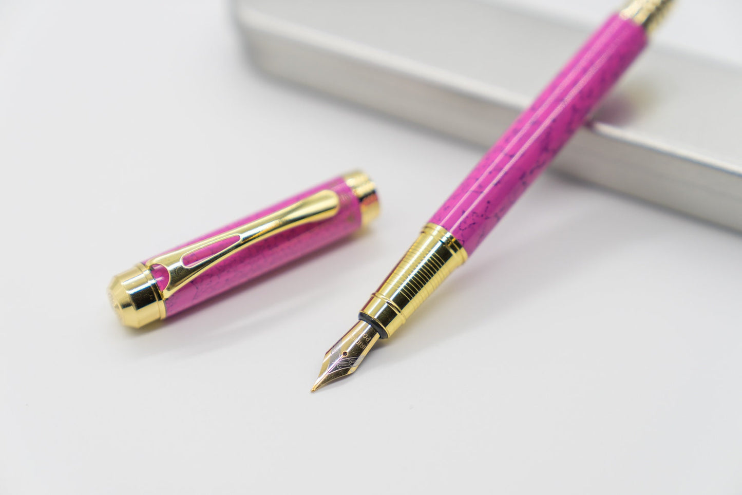 Pink Gold Fountain Pen - Refillable Calligraphy Pen for Letter Writing Drawing