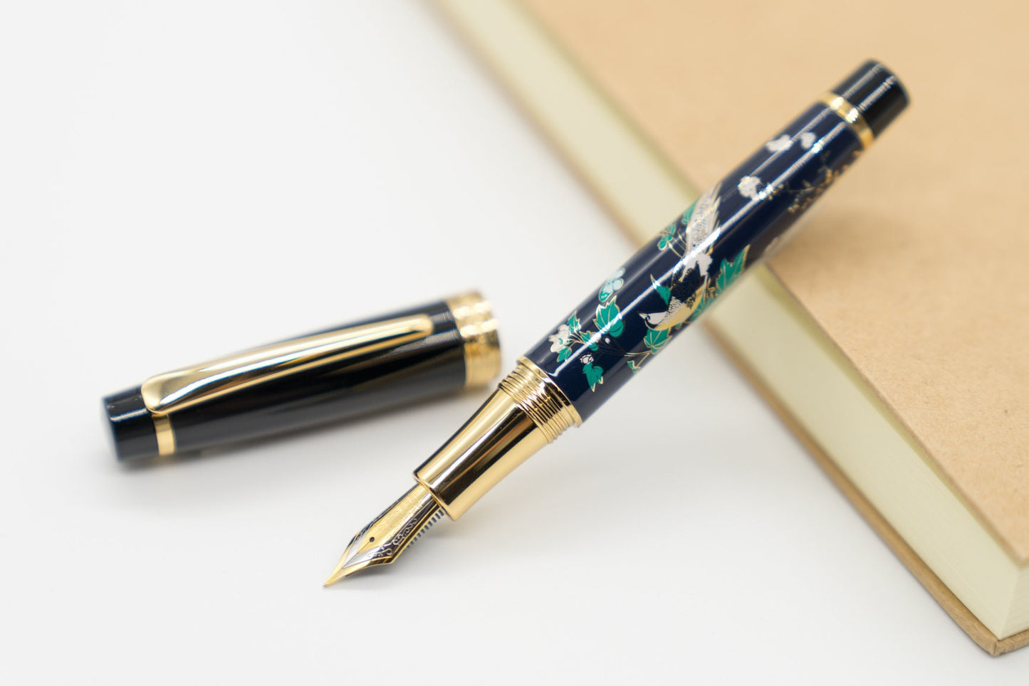 Luxury Navy Fountain Pen - Refillable Calligraphy Pen for Writers