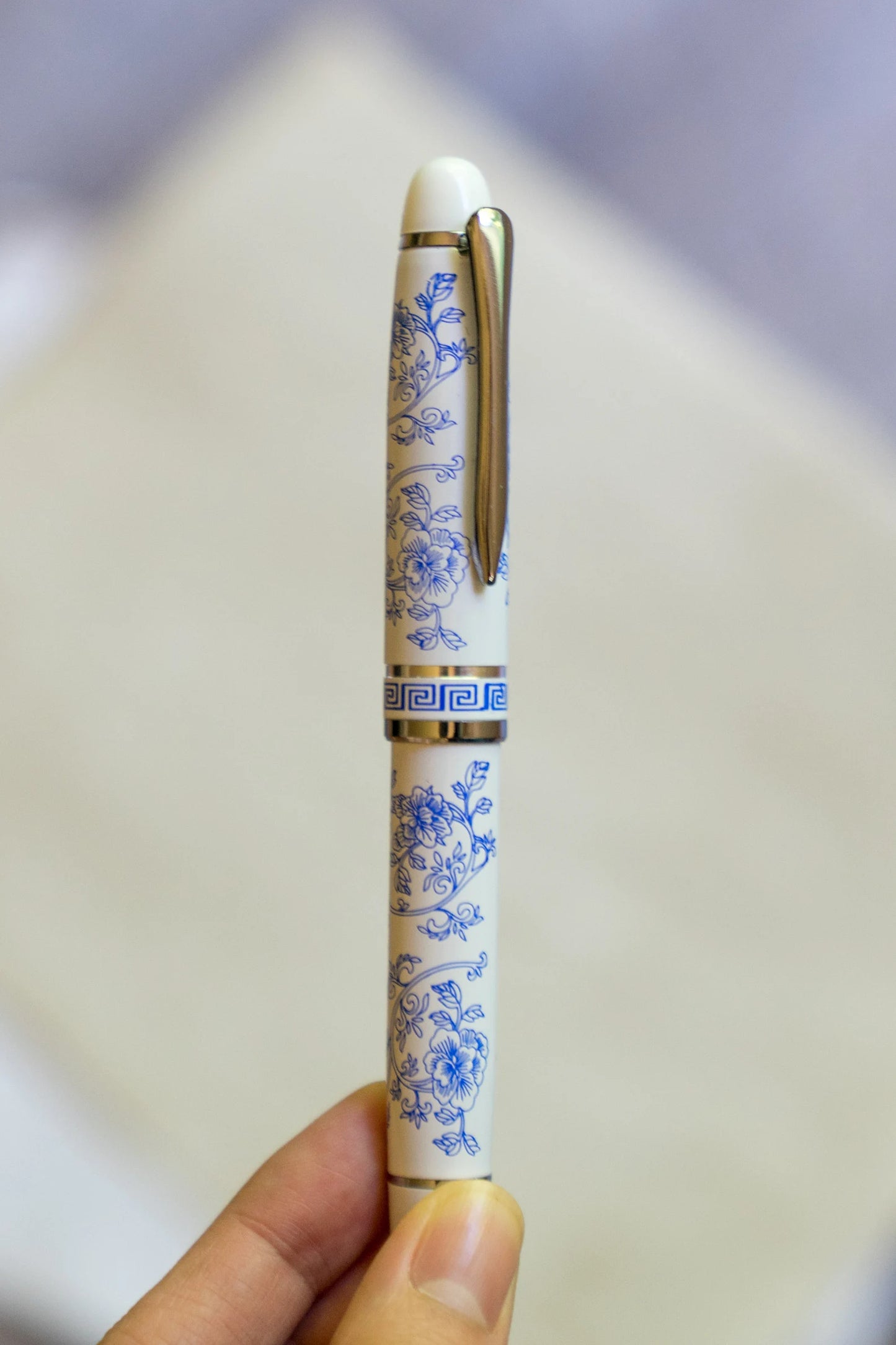 Second Blue White Floral Fountain Pen - B Grade Blooming Beauty